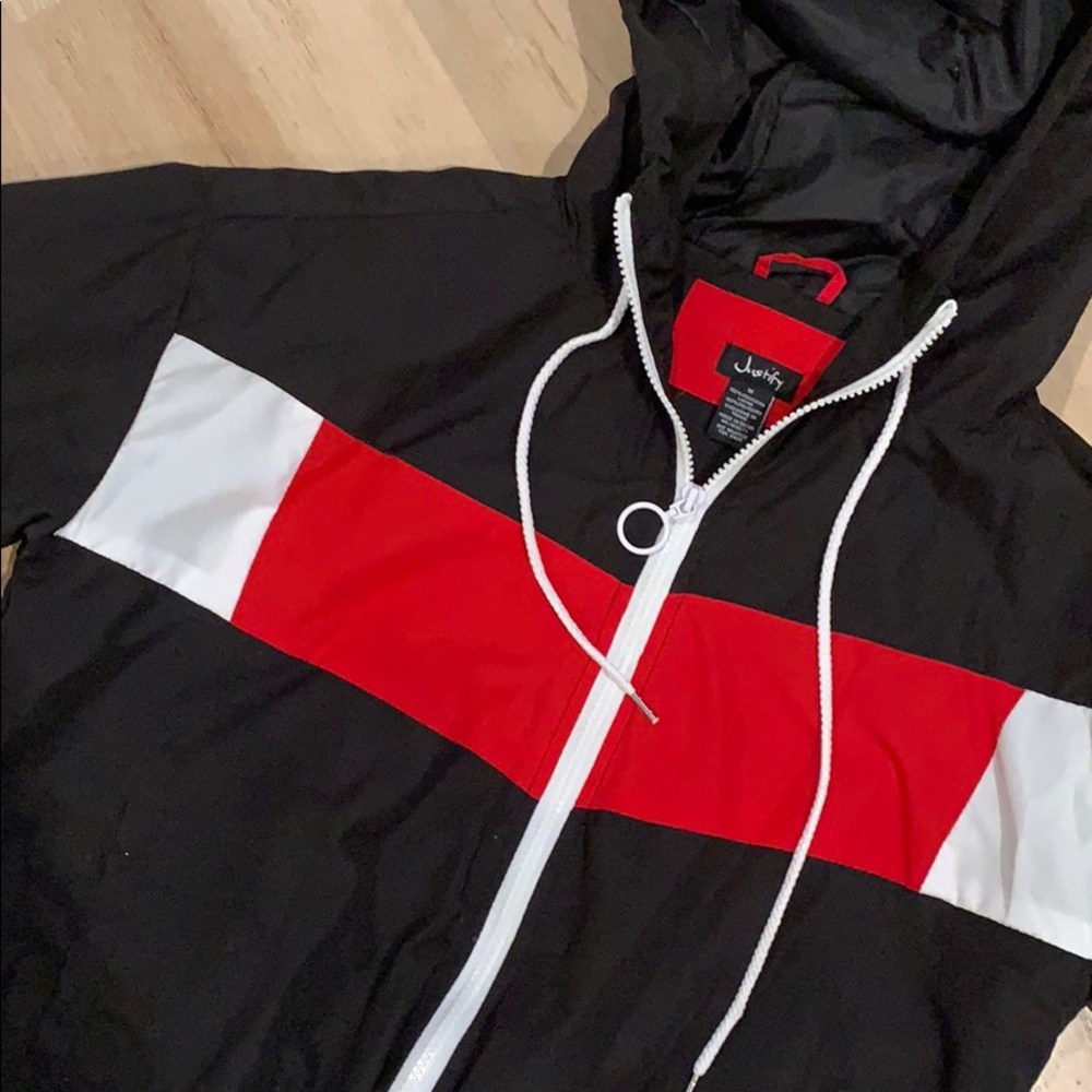 Lightweight jacket